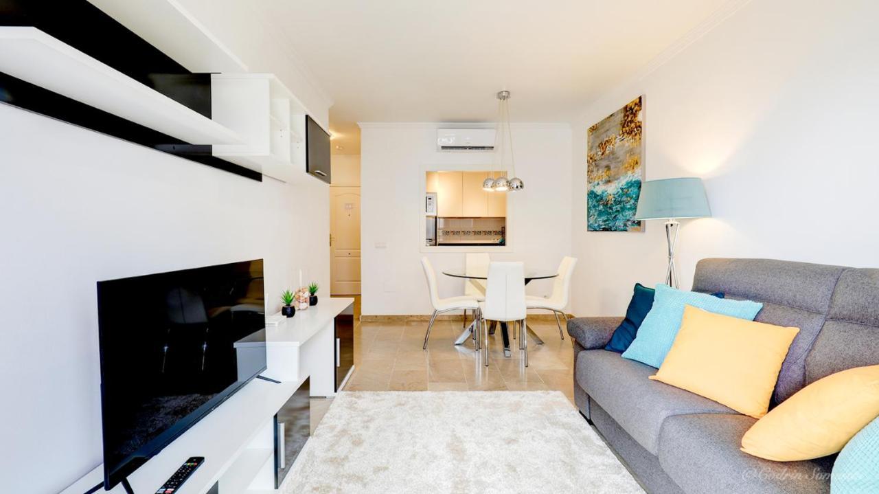 Cozy Apartment Overlooking Estepona'S Marina! エクステリア 写真