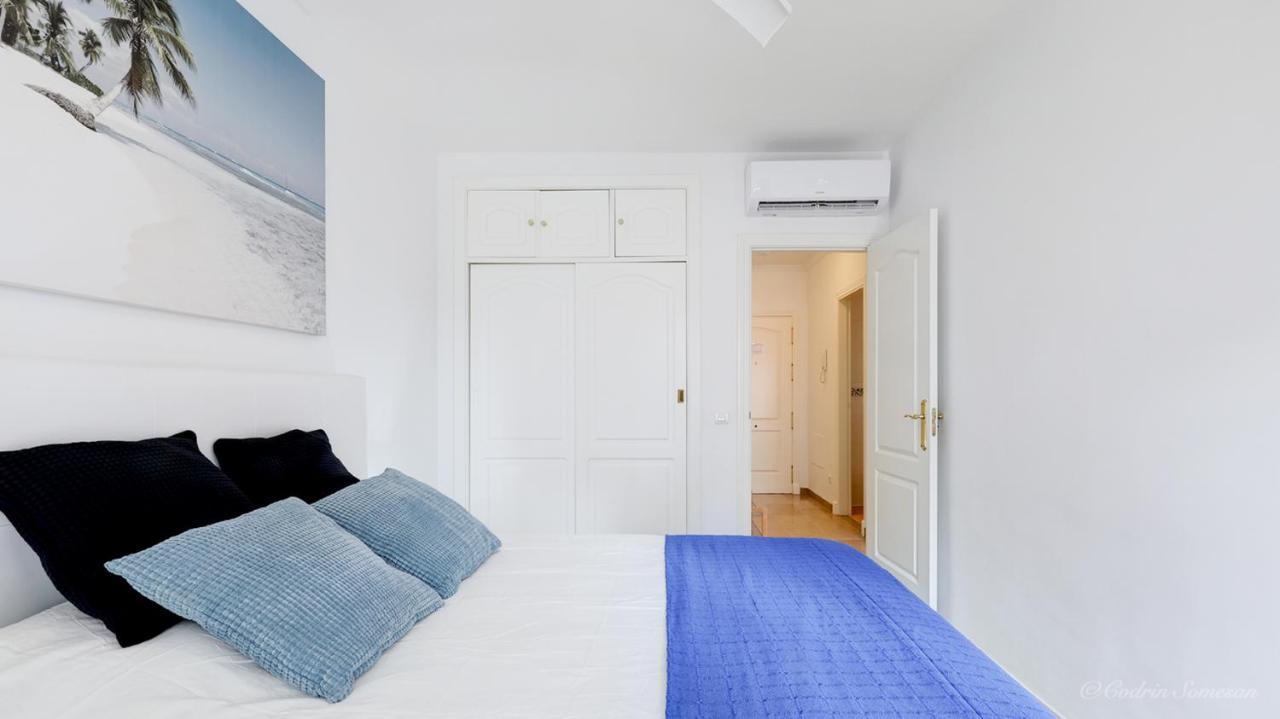 Cozy Apartment Overlooking Estepona'S Marina! エクステリア 写真