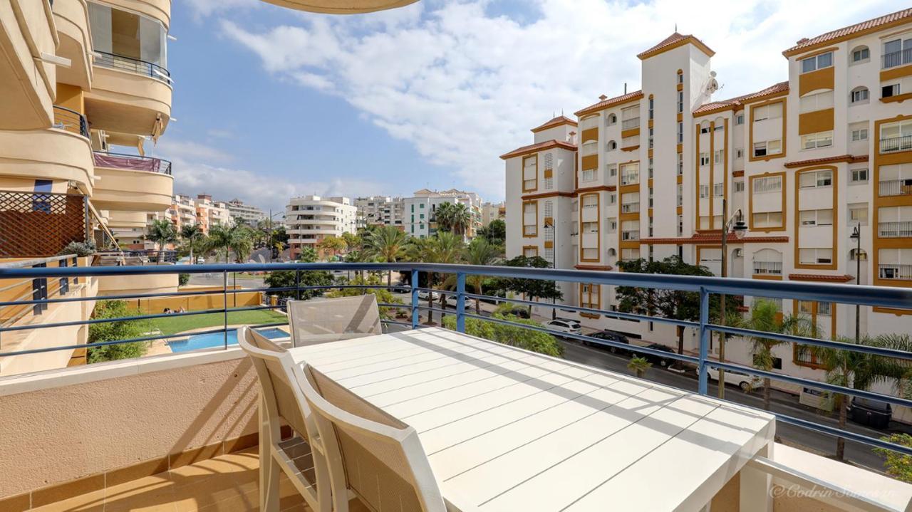 Cozy Apartment Overlooking Estepona'S Marina! エクステリア 写真