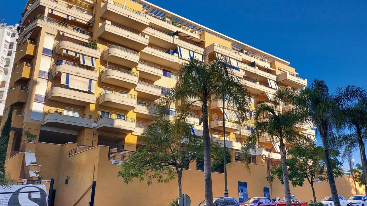 Cozy Apartment Overlooking Estepona'S Marina! エクステリア 写真